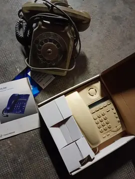 ancien téléphone