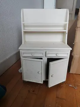 Vœux meuble de poupées