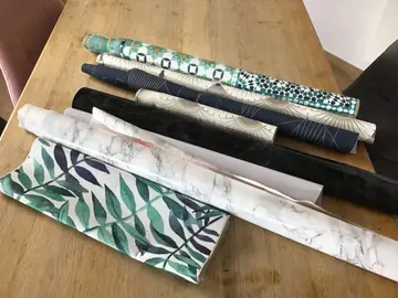 Chutes de papier peint