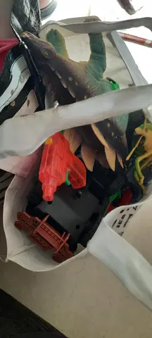 3 sacs de jouets divers