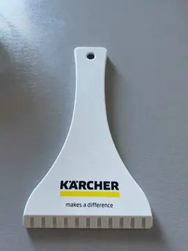 grattoir vitres voiture