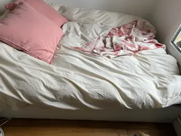 URGENT LIT COFFRE 140x190 vm