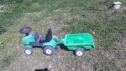 tracteur et sa remorque enfant