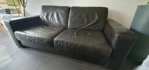 Canapé en cuir 2-3 personnes