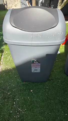 poubelle 50l