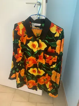 blouse taille 46/48 en satin polyester