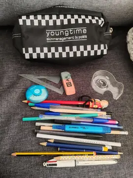 Trousse et fournitures