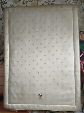 sommier 140X190 sur pied