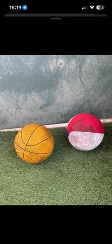 2 ballons à regonfler