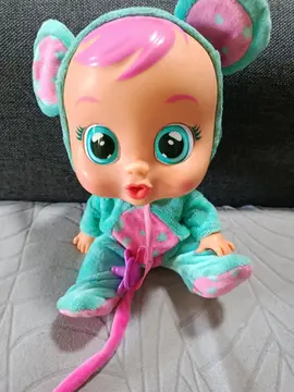 donne , poupon pour enfant !;