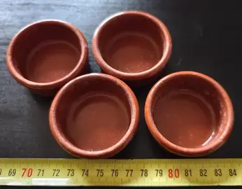 lot de 4 petits ramequins en terre