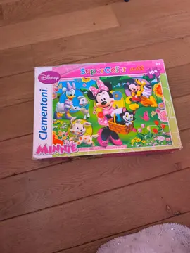 gros puzzle Minnie 104 pieces