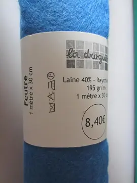 Bande de feutre bleu (voir étiquette)