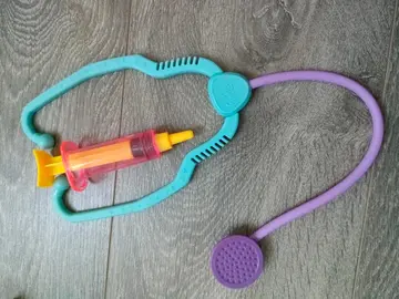 jouets pour jouer au docteur