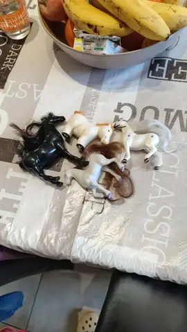 lot petit chevaux jouets fille