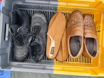 Lot de chaussures homme taille 45