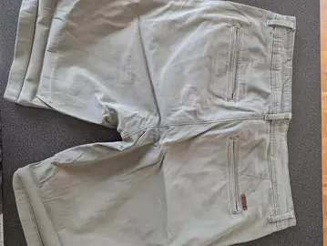 Short Jack and Jones