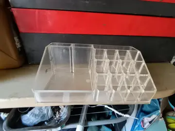 rangement pour maquillage