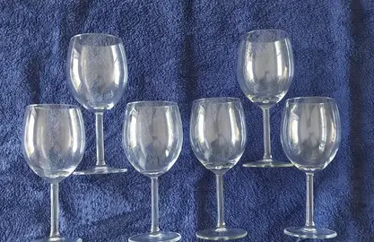 6 verres à pieds