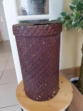 petite panière avec couvercle