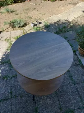 table basse décoratif dimension: hauteur 0,70cm largeur 0,70cm