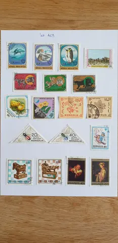 Lot A69 Timbres Mongolie