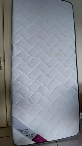 Matelas 90x200