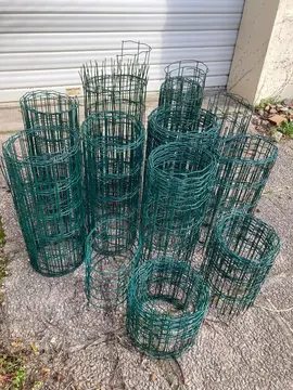 petits rouleaux de grillage