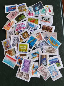 gros lot unique timbres Français 29/03
