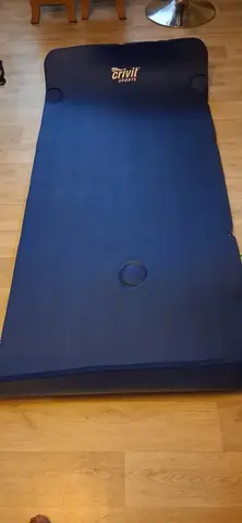 Tapis de sport ou camping.dimension 180cmx75cmx1cm