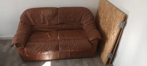 canapé deux places cuire