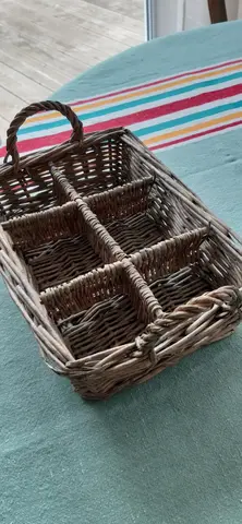 petite corbeille osier