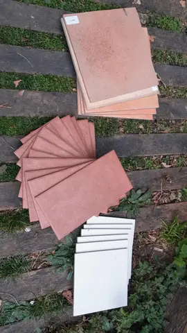 carrelage varie coloris blanc, brique