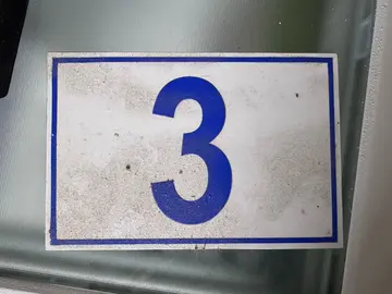 plaque métal numéro maison