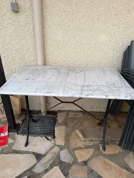 Table en marbre