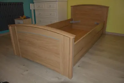 Lit 1 personne avec tiroir sous le lit