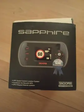 système d'information pour voiture type waze