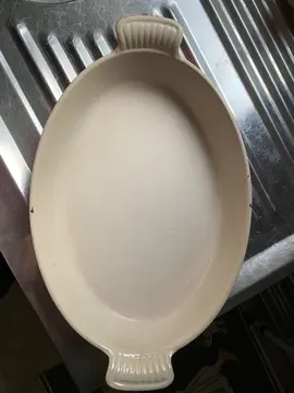 Plat à gratin en fonte émaillée