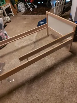 lit enfant avec matelas