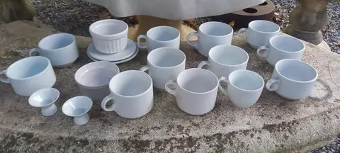 lot de vaisselle diverses