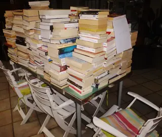 LIVRES Tous GENRES à EYSINES