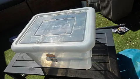 bac en plastique 55l