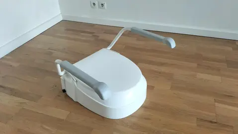 Réhausse WC avec accoudoir Aquatec 900