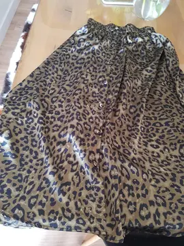 Jupe longue kaki motif léopard Taille S/M