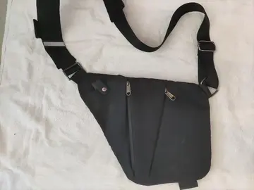 sacoche bandoulière en tissu pour homme