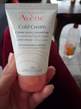 crème main Avène