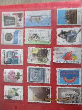 15 timbres oblitérés d'Espagne