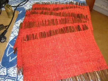 Sets de table ethniques tissés