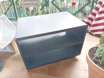 meuble à roulettes (cassées)