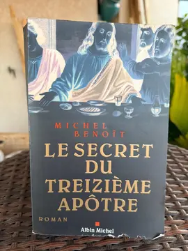 livre le secret du treizième apôtre